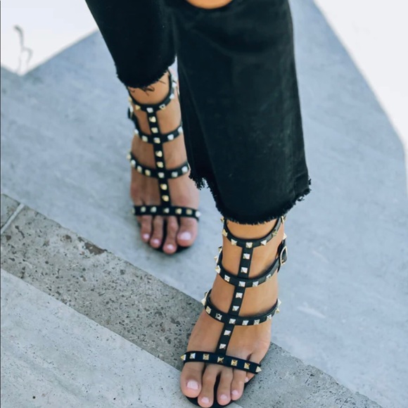 ✨Vici Rocky Studded Strappy Heels✨ - Picture 3 of 5